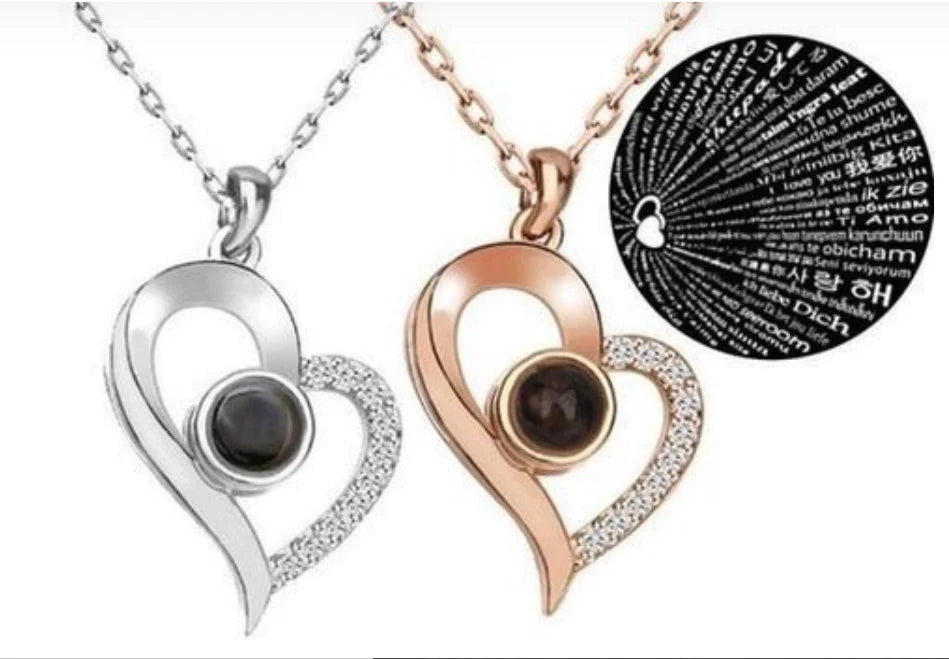 Collar “Te Amo en 100 Idiomas” – Regalo Inolvidable para Ella